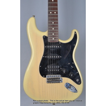 Fender Standard MIM Stratocaster 1994 Electric Guitar MN412235